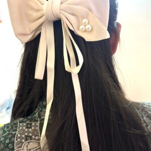 Elegant Pearl Hair Bow Clip – Stylish Hair Accessory for Women & Girls